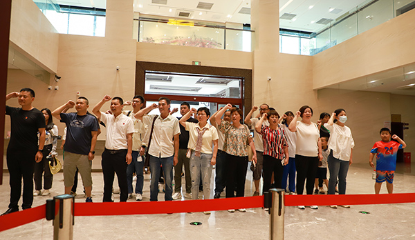 AG恒峰科技党支部开展主题党日活动 (3).JPG AG恒峰科技党支部开展主题党日活动 (3).JPG