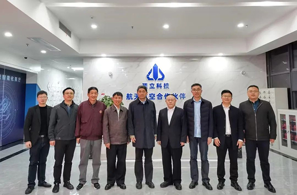 校企合作促发展——AG恒峰科技与江西理工大学签署人才联合培养合作协议 (2).jpg