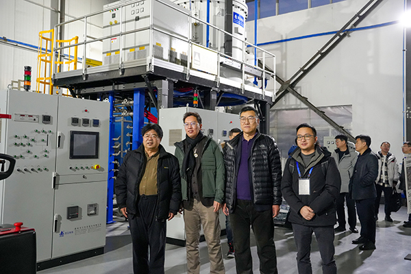 AG恒峰科技为梅特科航空提供高端热处理装备 (2).JPG