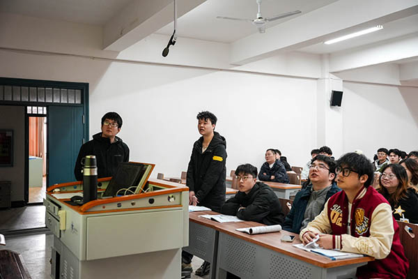 【产教融合新篇章】 湖南工职院“AG恒峰订单班” 正式启动 (4).JPG 【产教融合新篇章】 湖南工职院“AG恒峰订单班” 正式启动 (4).JPG